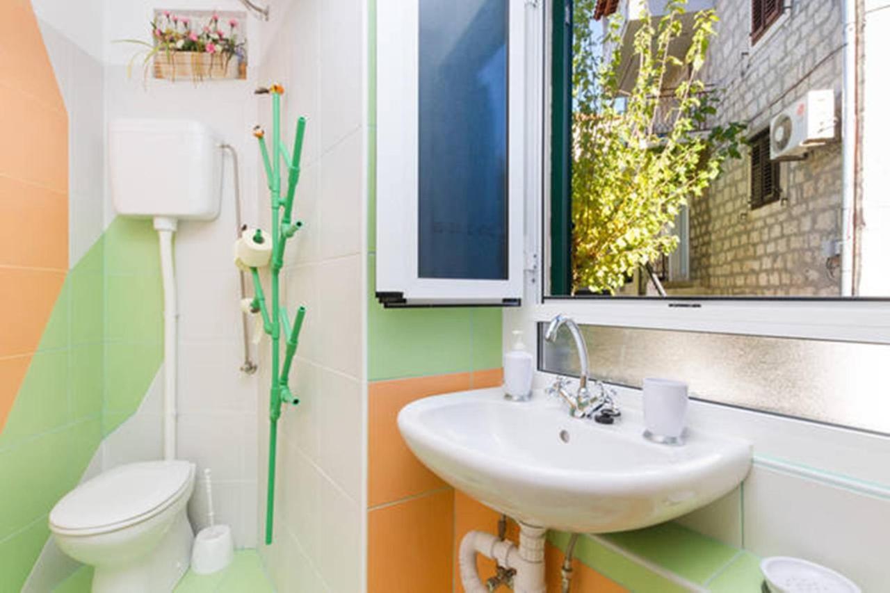 Studio Apartment Sretna สปลิท ภายนอก รูปภาพ